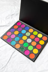 Kiss The Rainbow Eyeshadow Palette - Miss Trésor