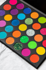 Kiss The Rainbow Eyeshadow Palette - Miss Trésor