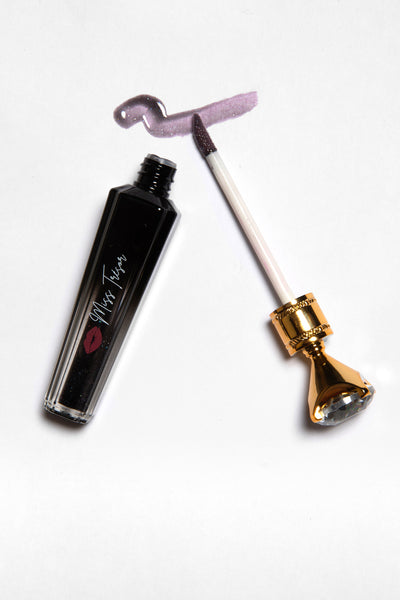 Miss Trésor Lips Like Treasure Gloss Collection - Black currant - Miss Trésor
